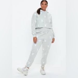 PLAYBOY SET AVAILABLE IN MULTIPLE COLORS